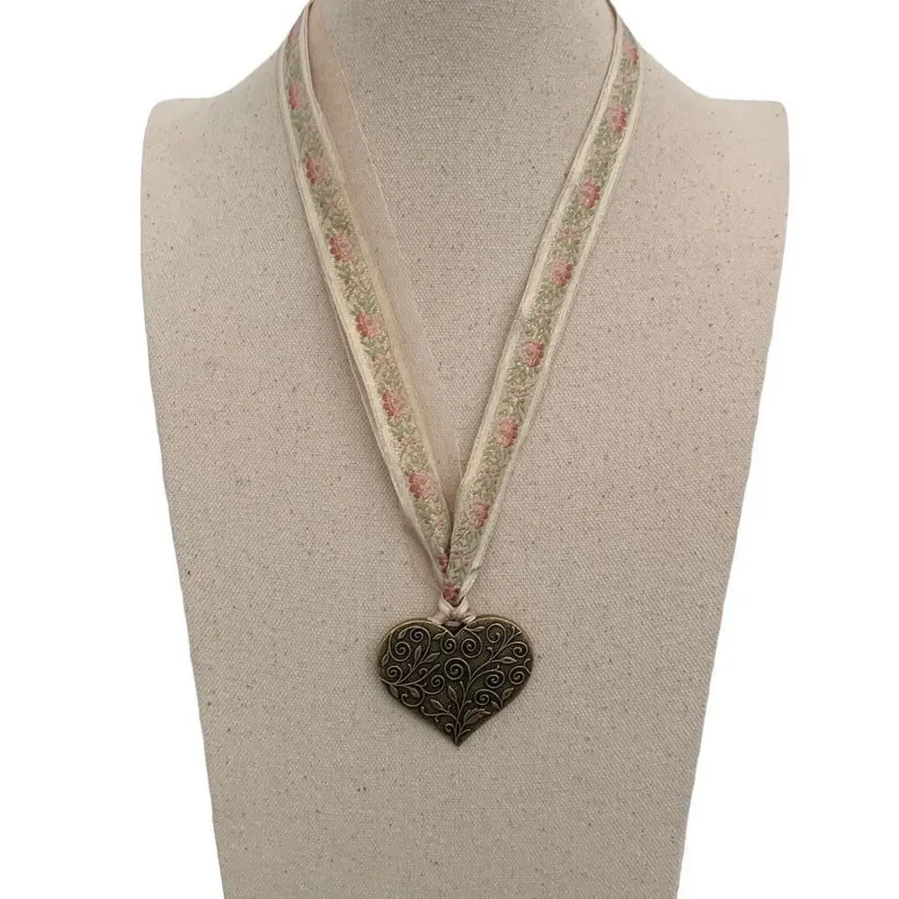 Vintage Victorian Style Brass Tone Heart Pendant Ribbon Choker Necklace